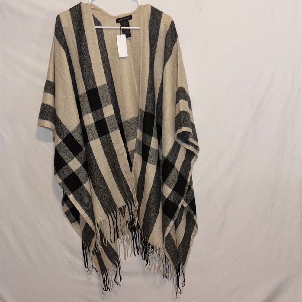 Banana Republic Plaid Fringe Wrap